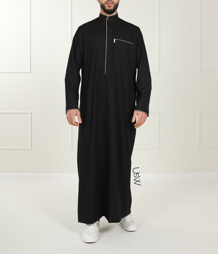 Qamis Embroidery Black