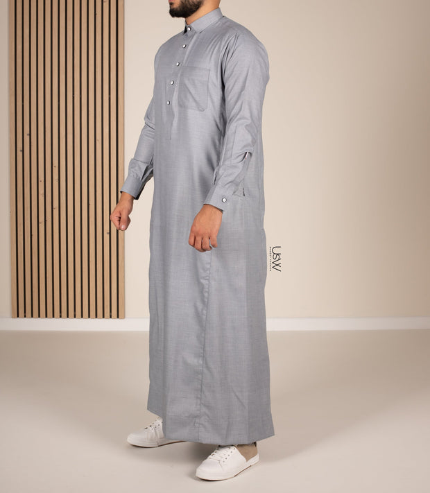 Chino Saudi Qamis - Light grey