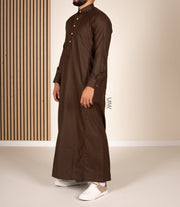 Chino Saudi Qamis - Brown